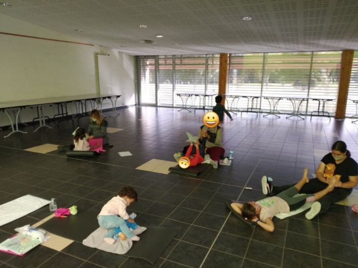 Un atelier de groupe pour aider les mamans avec la Réflexologie Un atelier de groupe pour aider les mamans avec la Réflexologie
